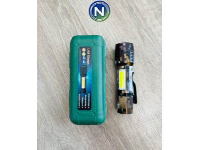 MINI LINTERNA RECARGABLE (CAJA VERDE)