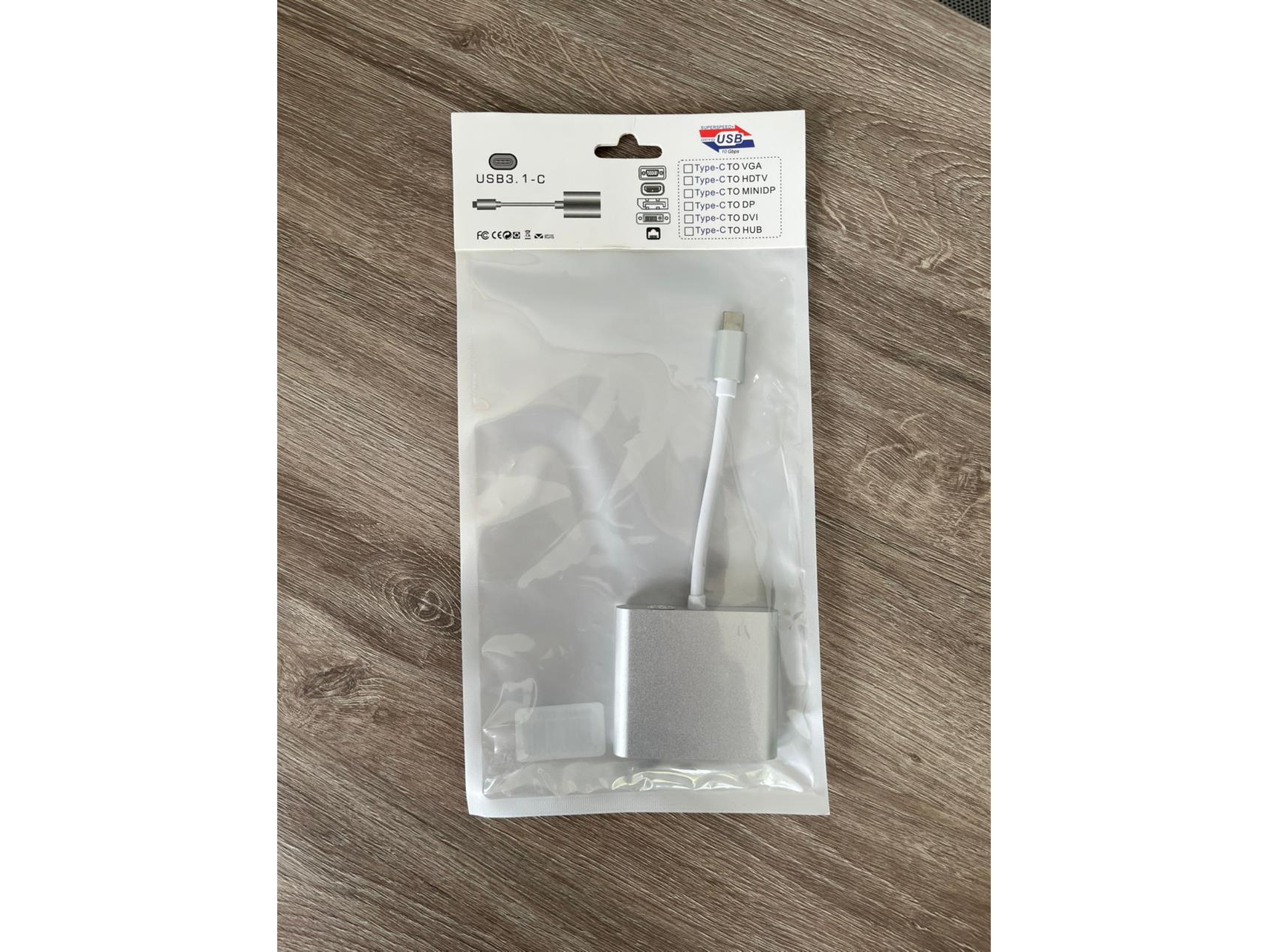 HUB 4 EN 1 TIPO C + VGA + HDMI +USB 2,0 + USB 3,0 + PD