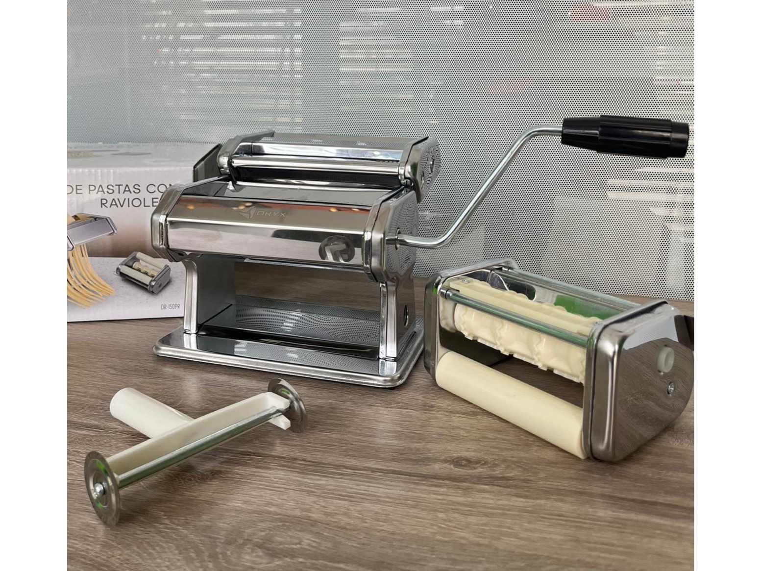 FABRICA DE PASTAS C/RAVIOLERA OR-150PR
