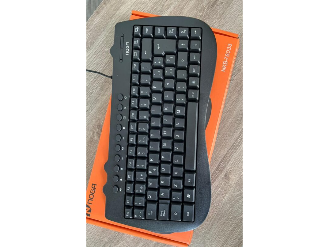 MINI TECLADO MULTIMEDIA USB C/CABLE NOGA NKB-78033