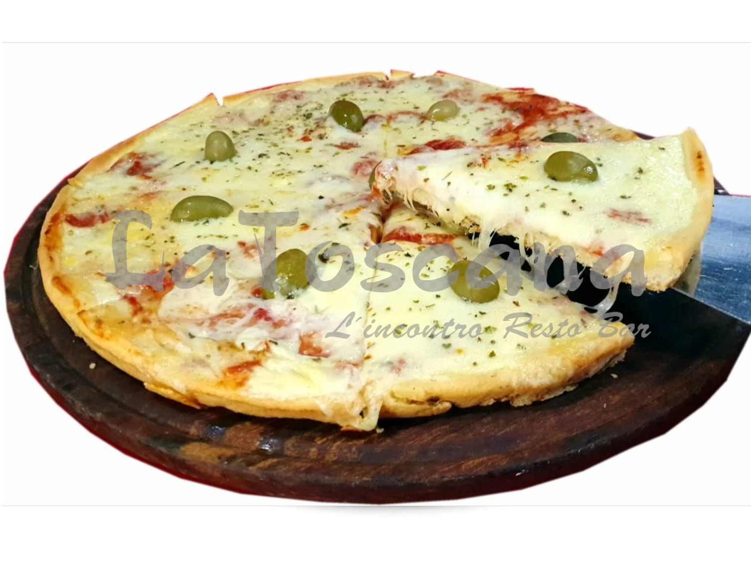 Pizza Muzzarella de La_Toscana_Oberá