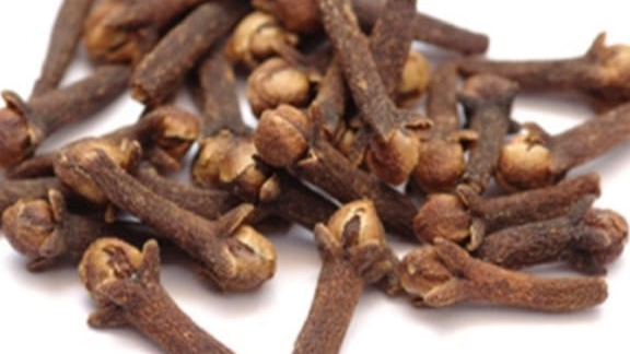 Hierbas y especies naturales