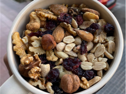 Mix Seco con Árandanos y Avellanas