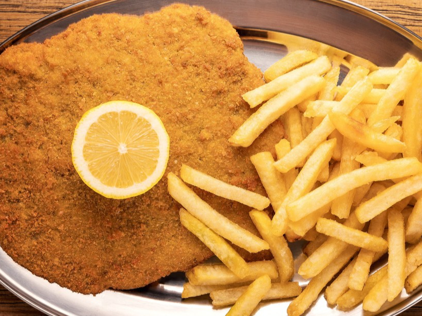 Milanesa comùn con papas