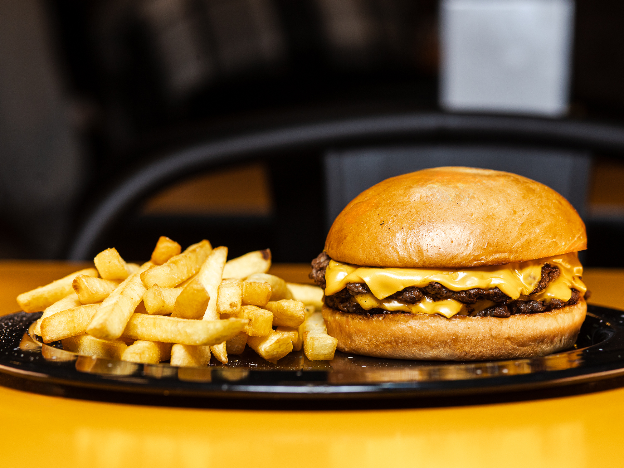 CHEESEBURGER