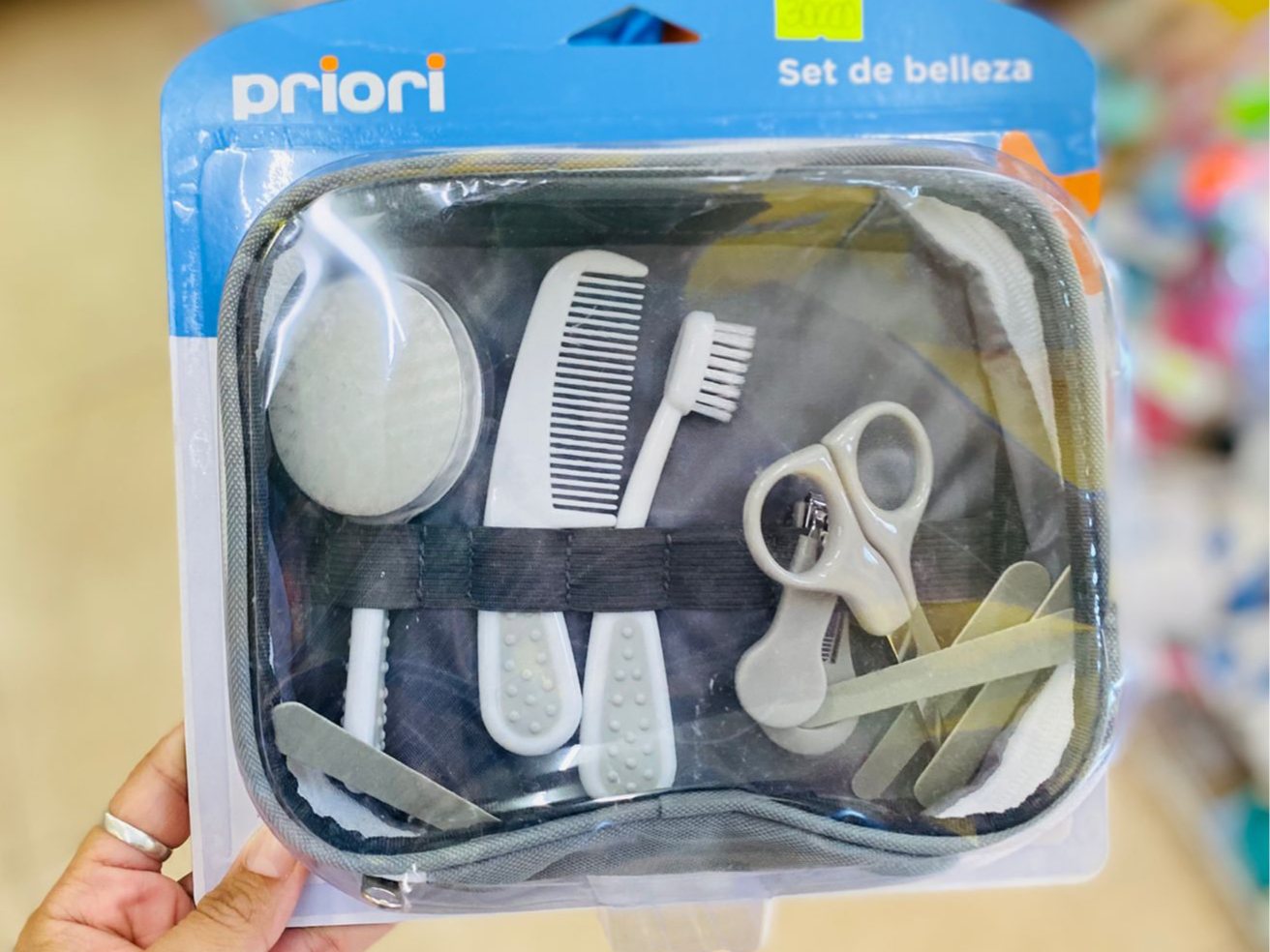 Set de belleza en estuche con cierre Priori