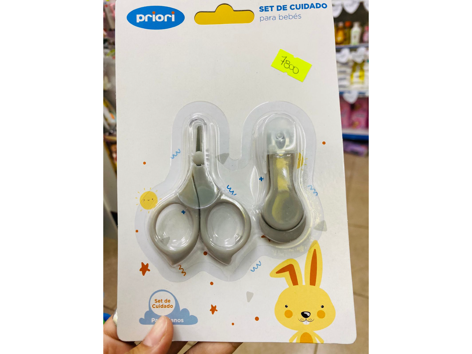 Cortauñas y tijera Priori 1572