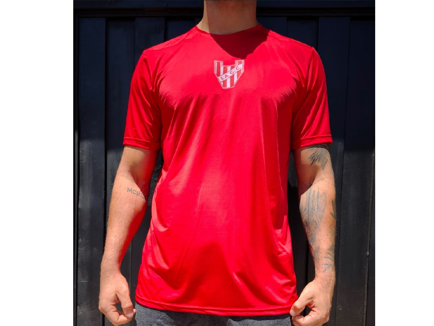 Remera Dry Fit roja