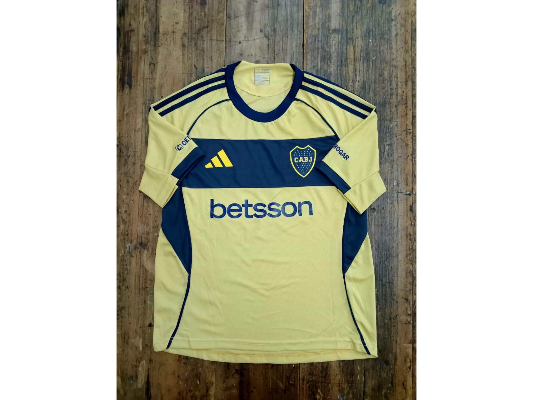 Camiseta Alternativa