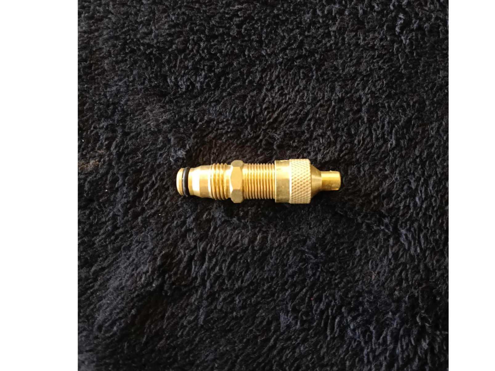VALVULA VIAL TR J670 RECTA 40mm (Solo VASTAGO)