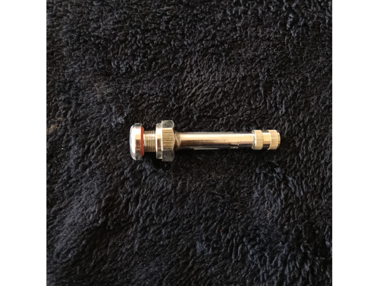 VALVULA ALCOA RECTA - ROSCA SUPER-LARGA 31MM