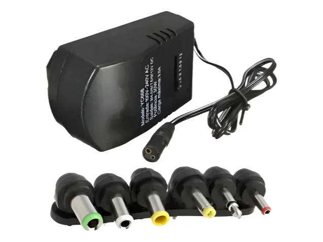 FUENTE REGULABLE 3V , 5V , 9V , 12V 5A 30W 3A 6 PINES AOWE ( para notebook de gobierno y otros )