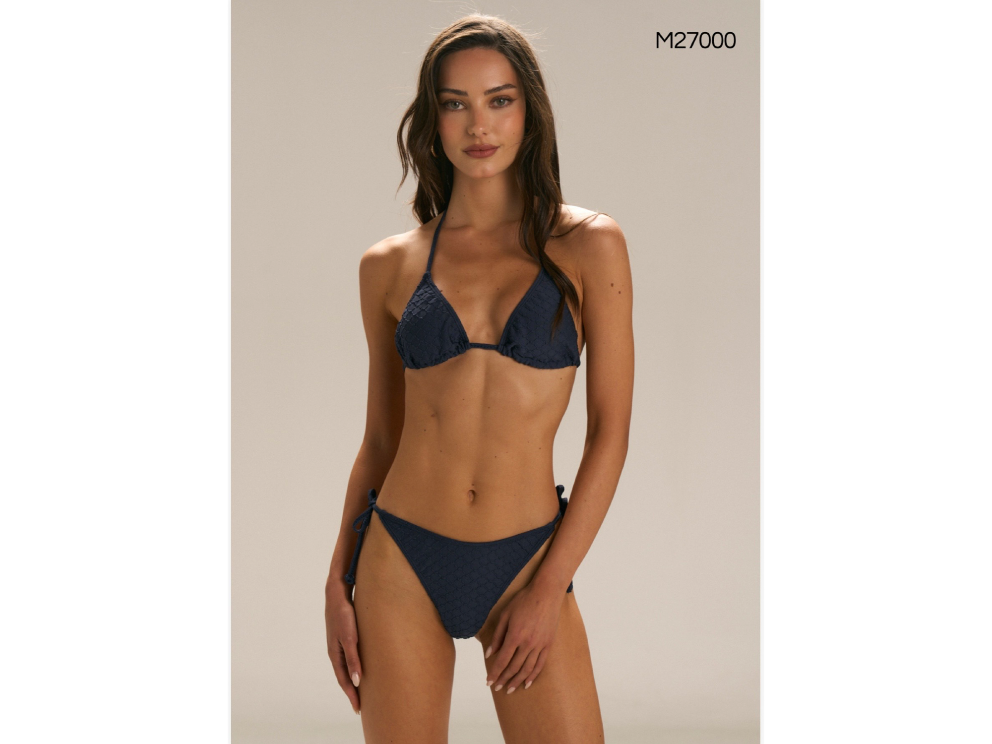 Art. 27000 Andressa