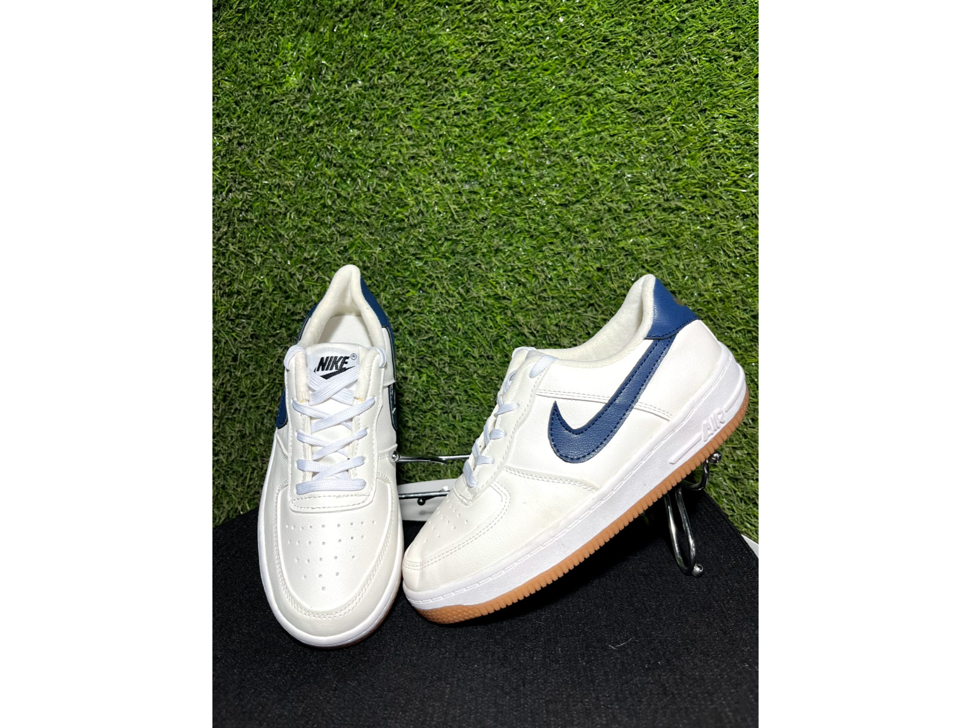 Nike Air Force 1 Blanca- azul