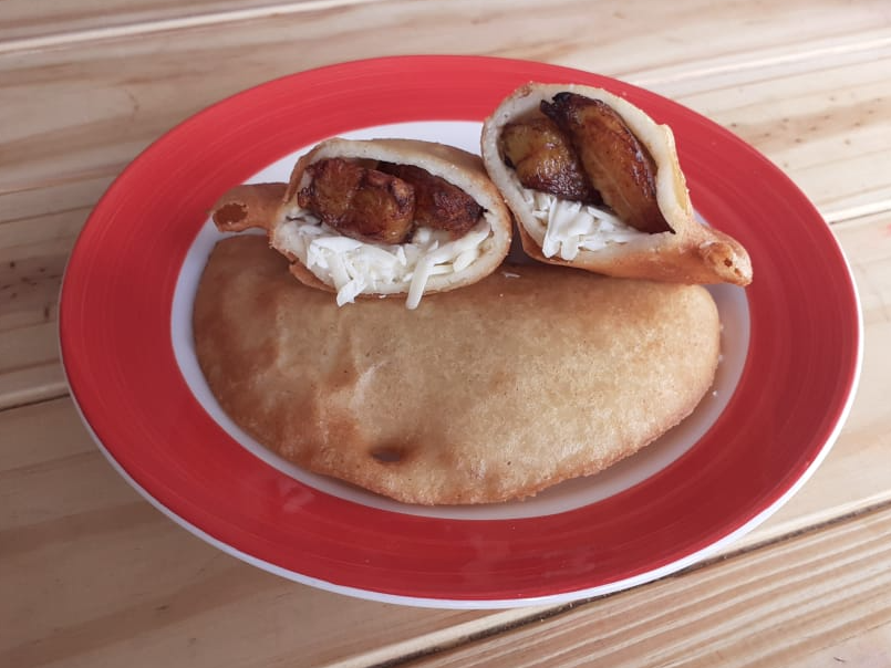 Plátano y queso