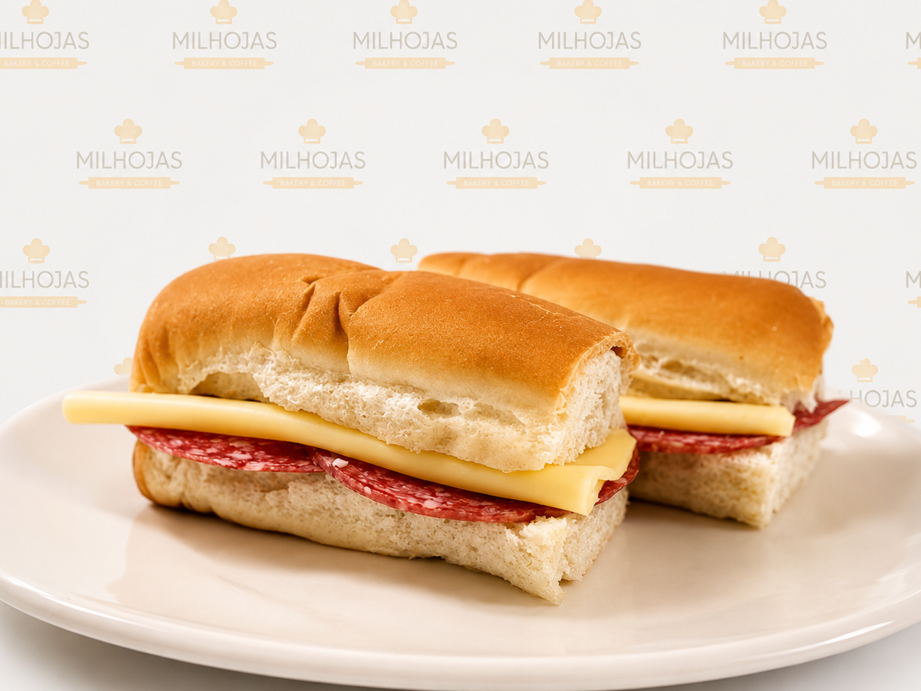 PEBETE SALAME Y QUESO