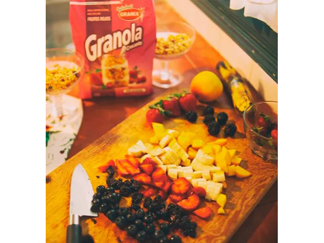 Granola con frutos rojos