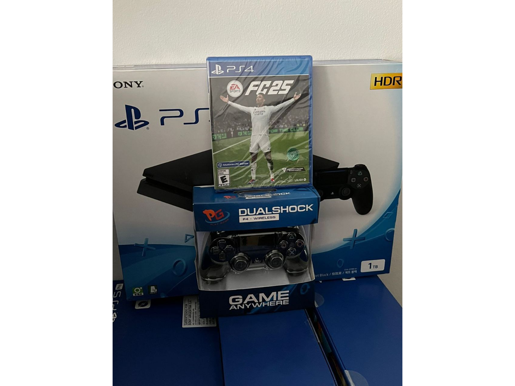 PLAYSTATION 4 Digital +fifa 25+JOYSTICK EXT