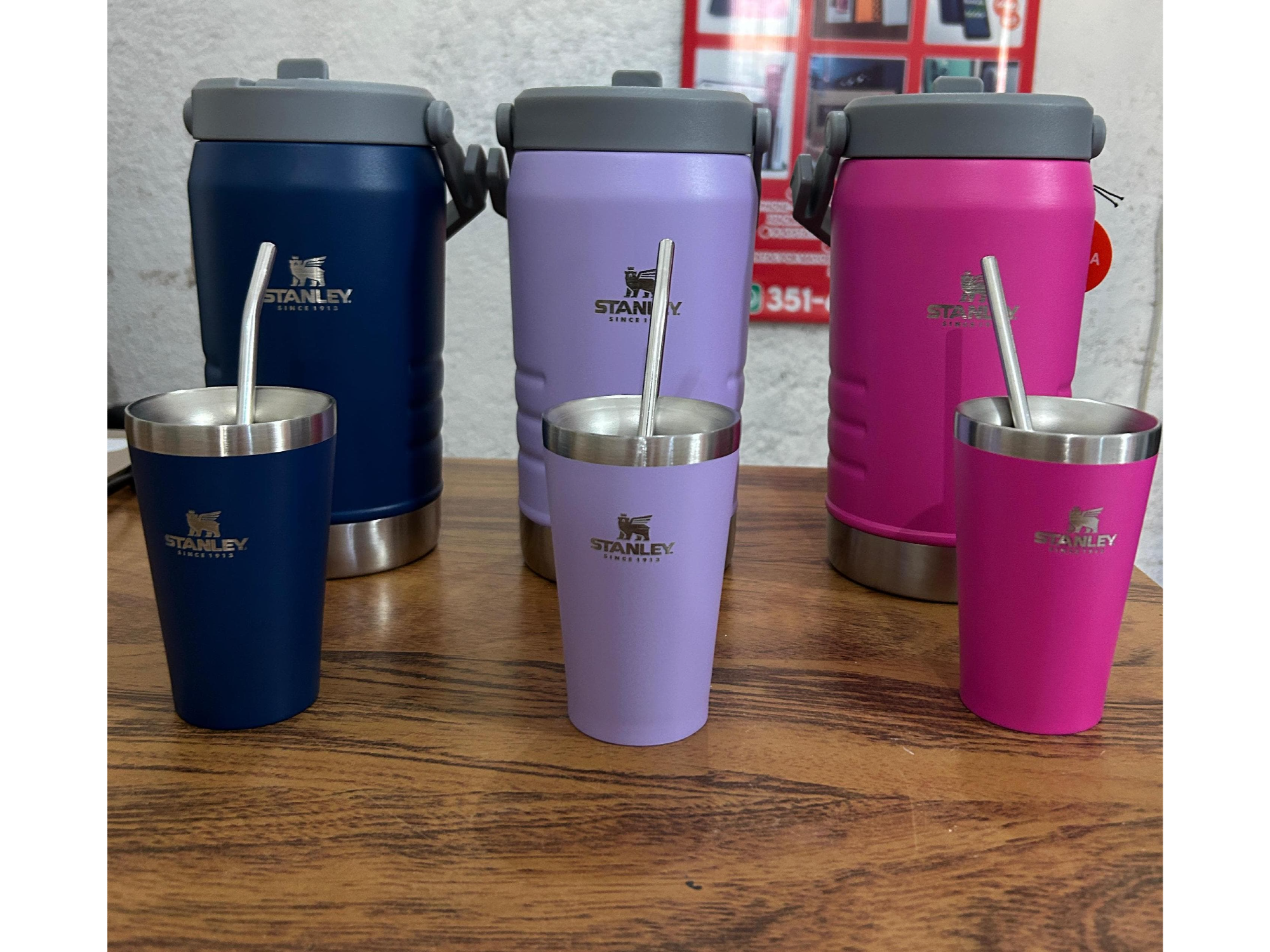 🤩💯 *COMBO TERMOLAR PASTEL CON VASO STANLEY*