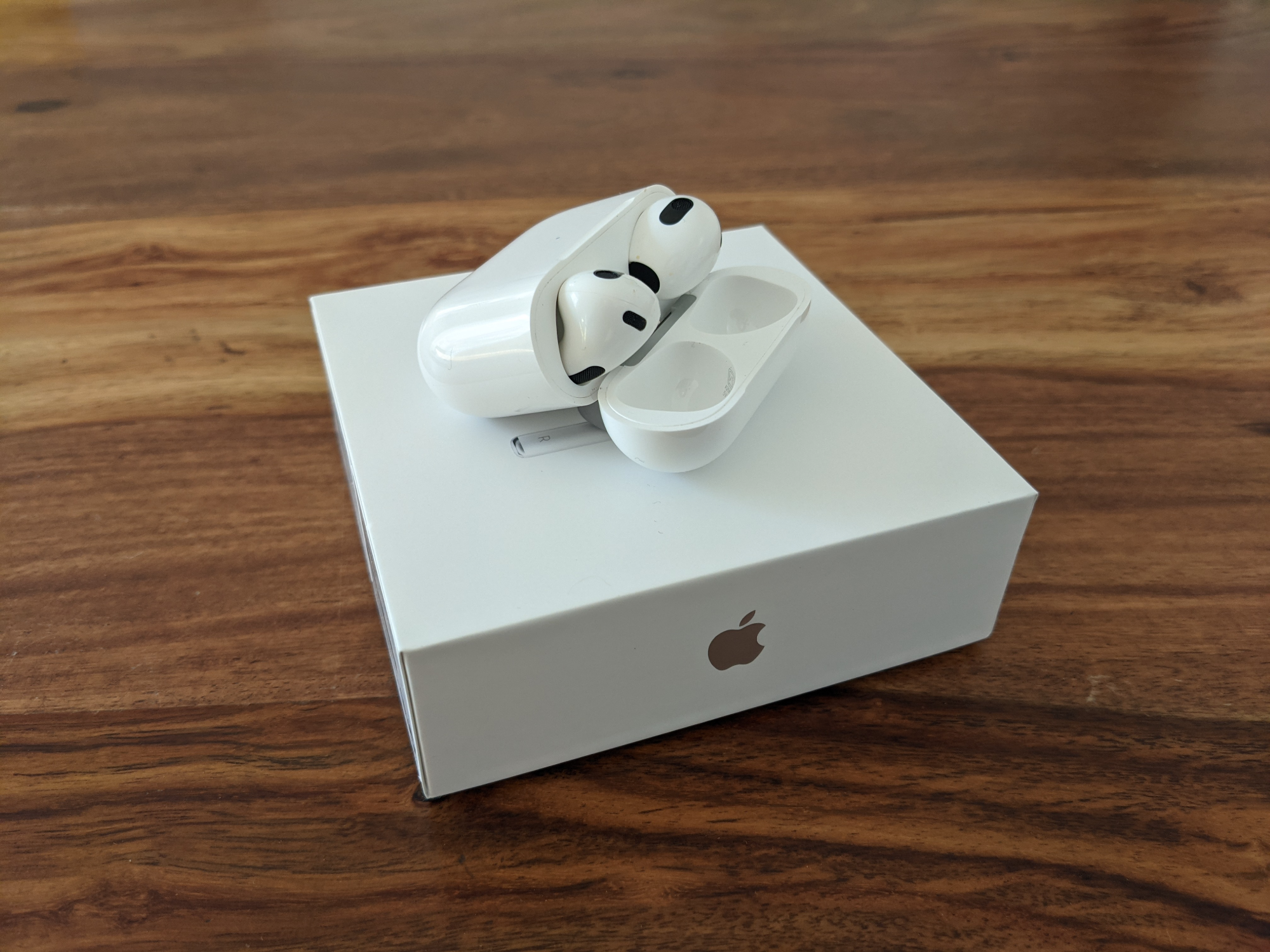 AIRPODS PRO 3 AAA+