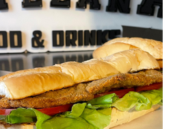 Milanesa de pollo Lechuga y Tomate