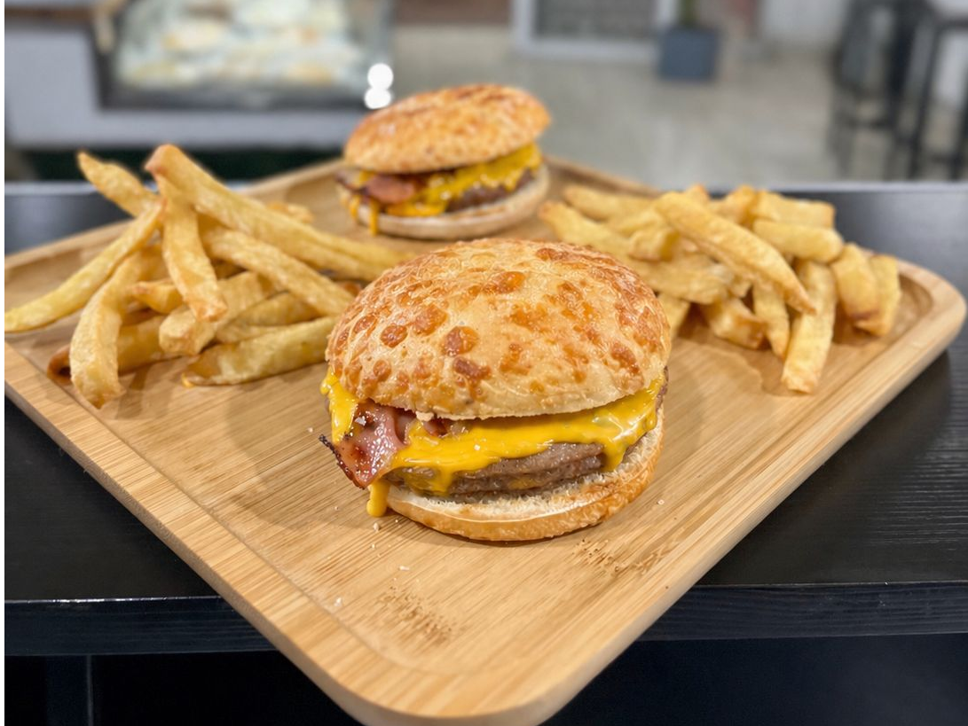 2x1 Hamburguesa cheddar y bacon