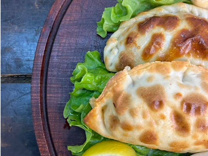 Empanada unidad jamon y queso
