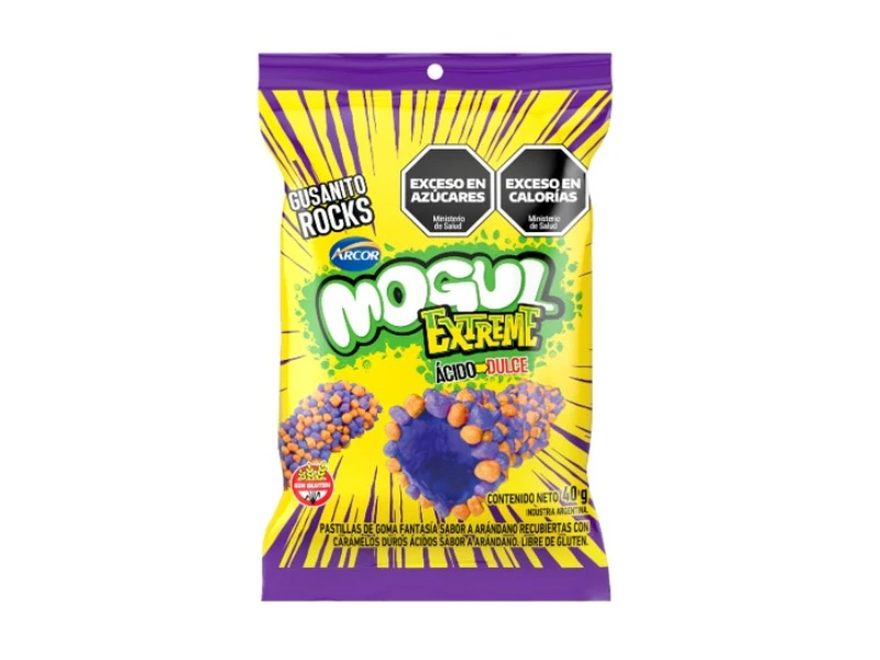 Gusanitos rocks mogul