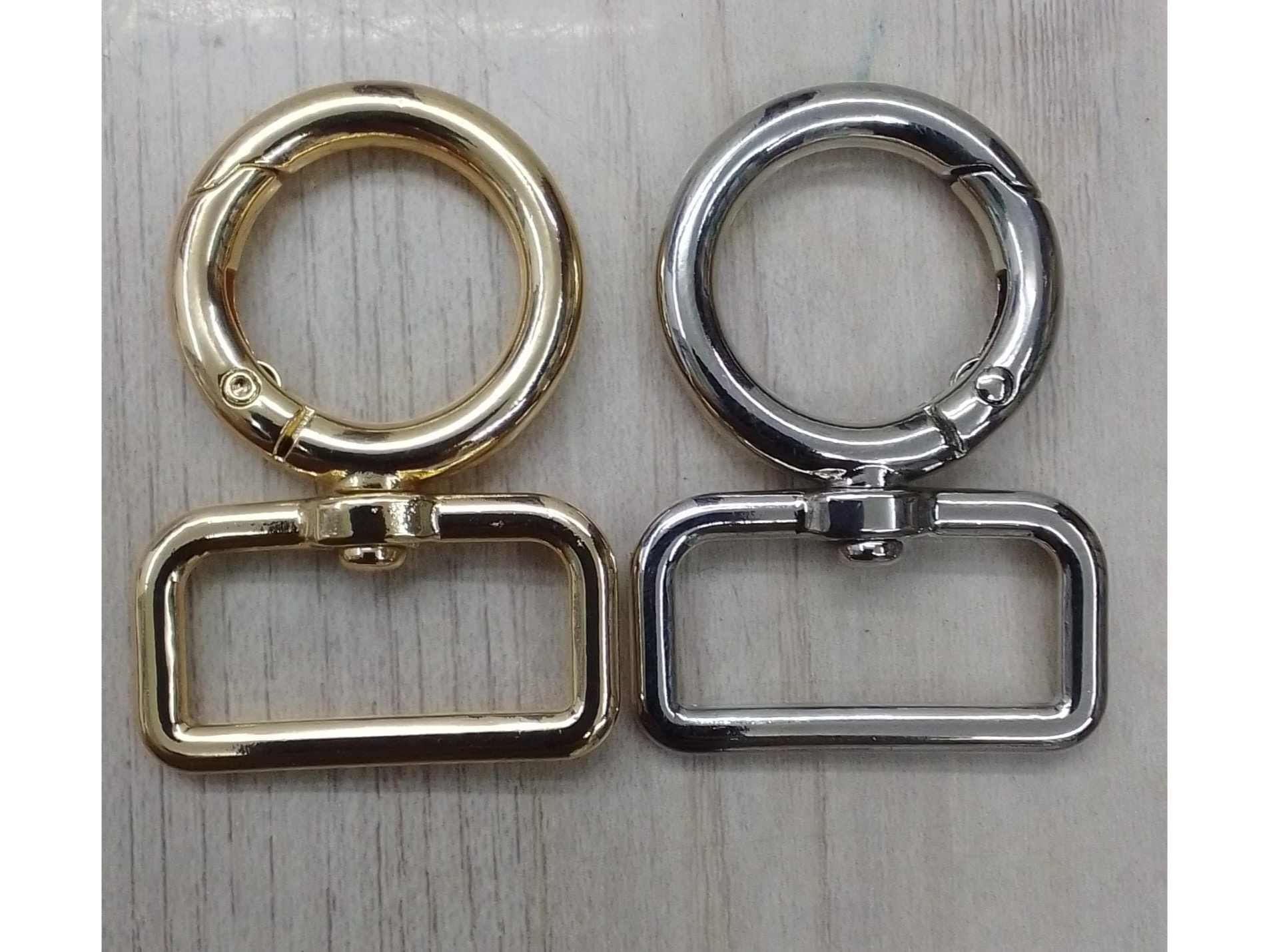 Mosqueton Argolla 2.5cm