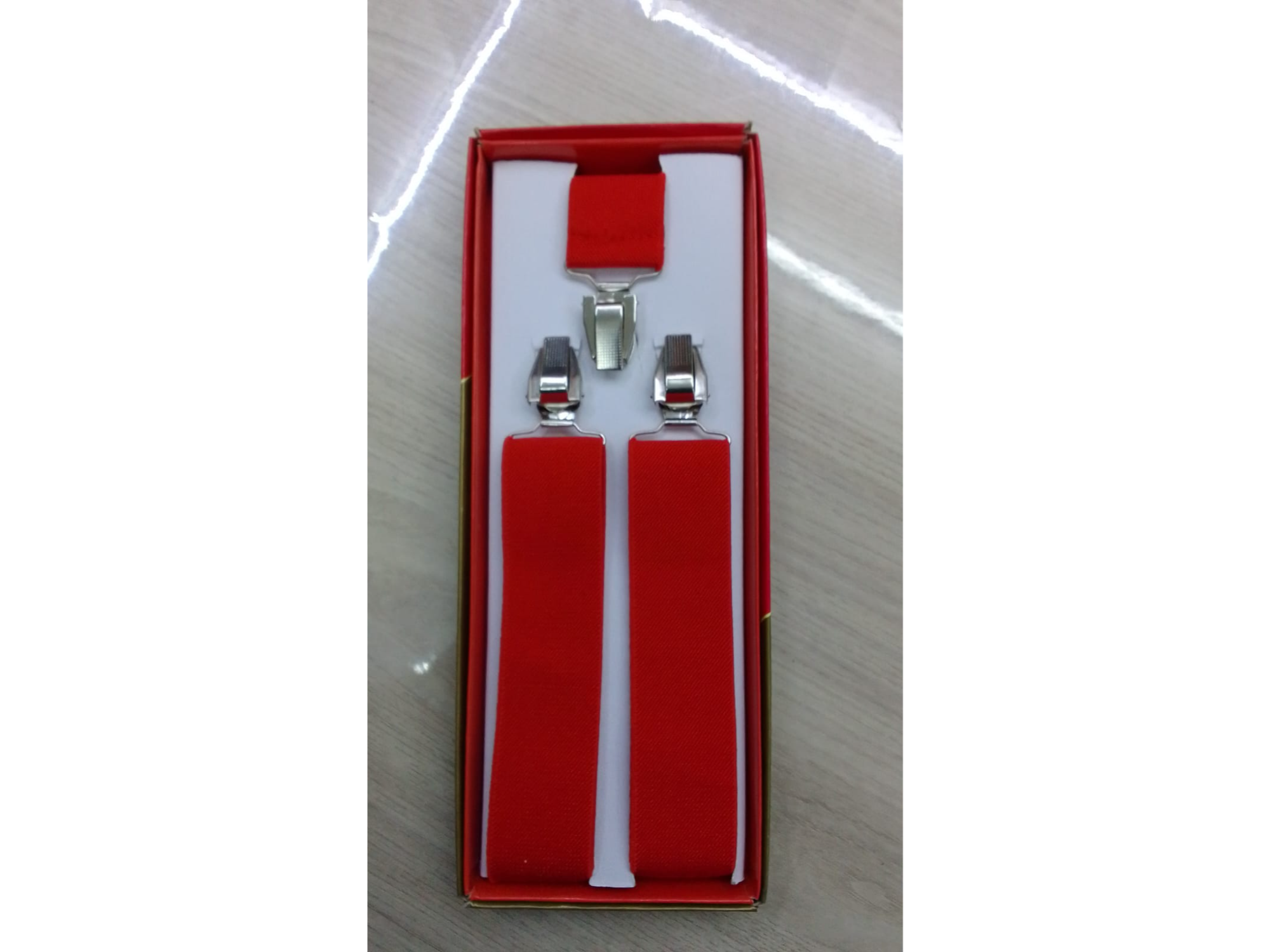 Suspensor en caja premium