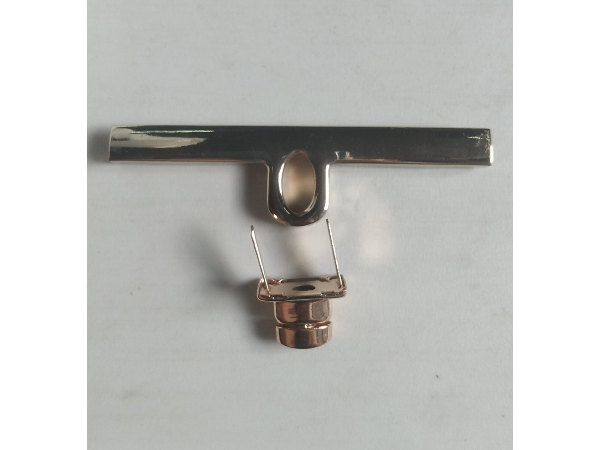 #71 Varrilla con seguro 10cm (71S)