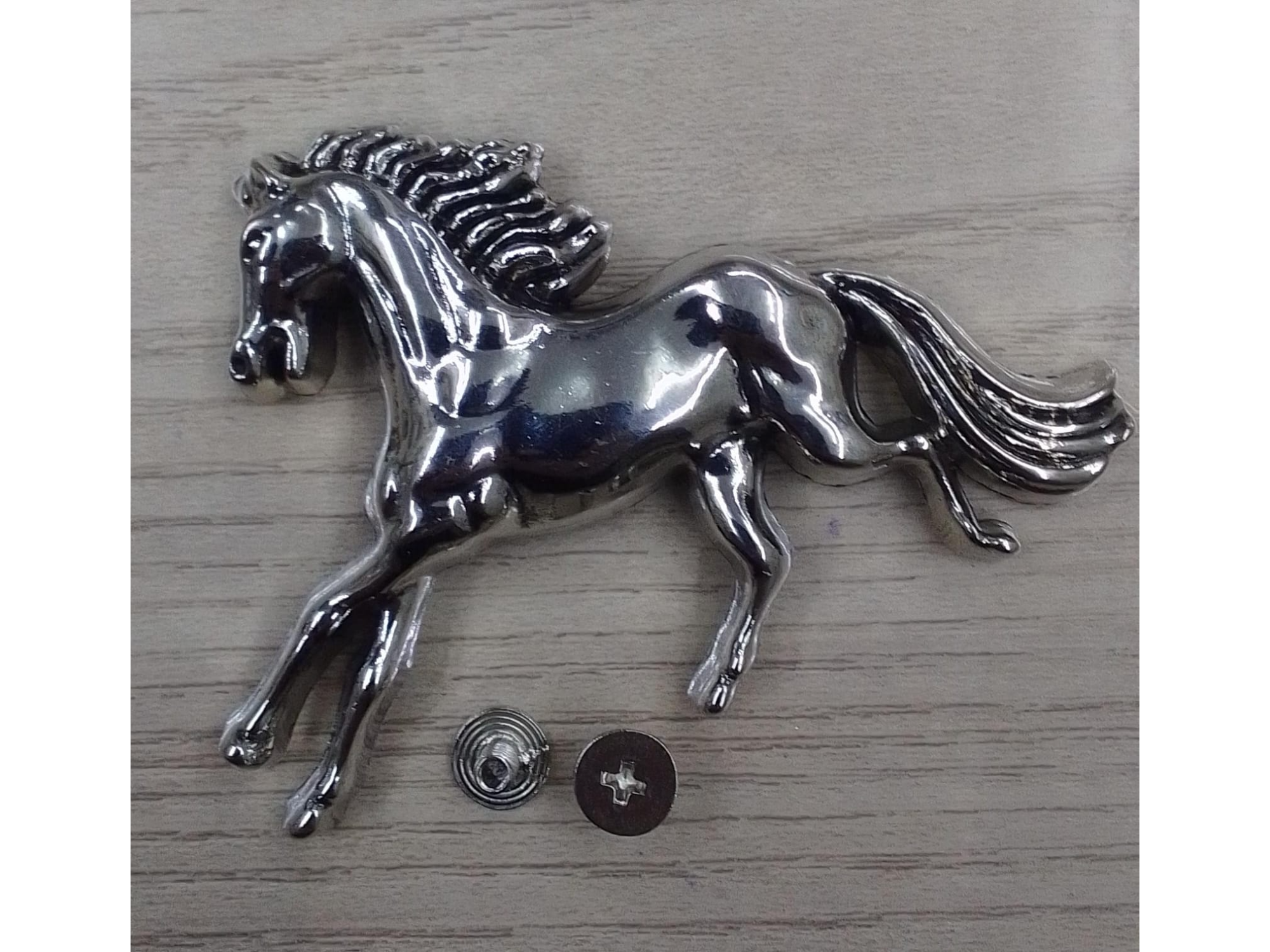#13 Placas caballo niquel 6x5cm