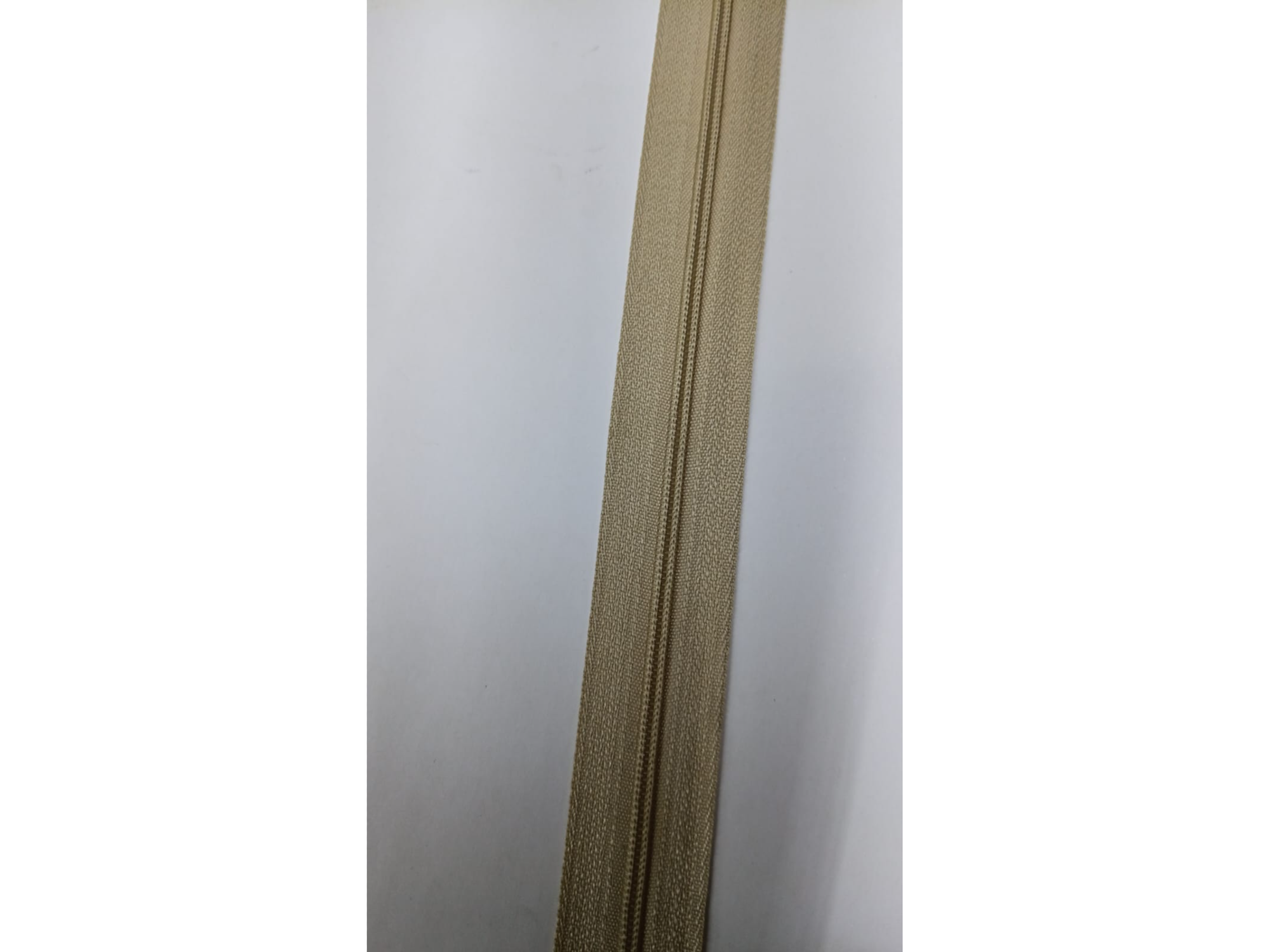 #13 Cierre Beige Diente Plástico #3