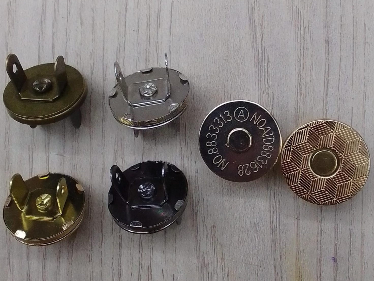 #2 Botón Imán Plano #18