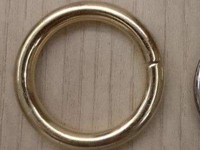 #6 Argollas 2.5cm Dorada