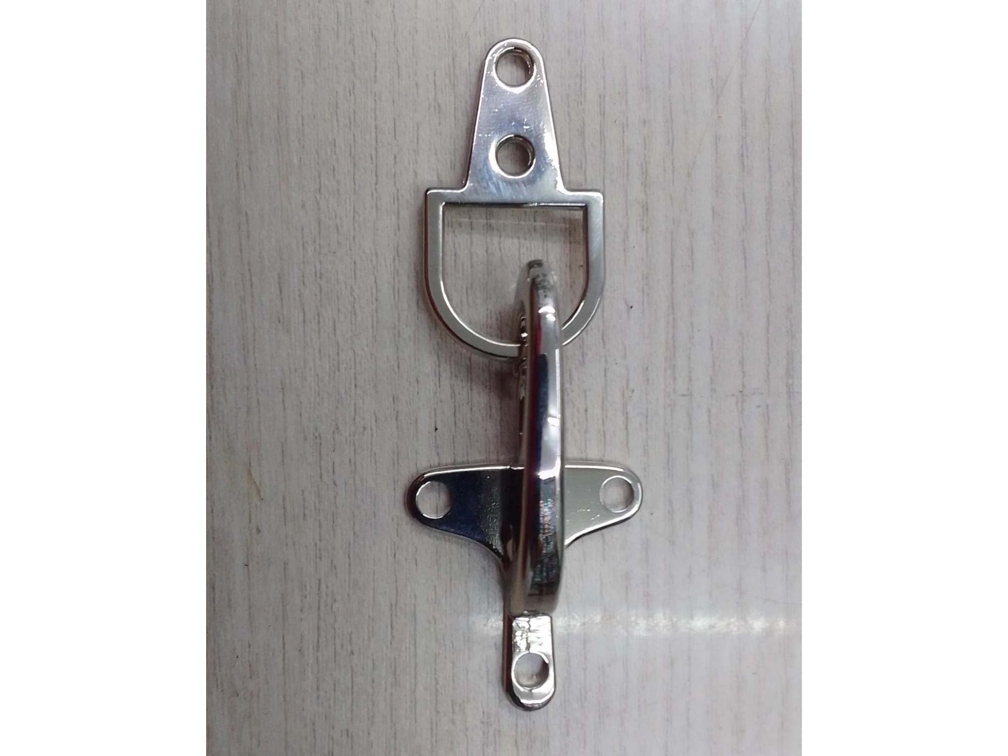 #11 Broche  agarre para camperas, ropa 2x2x9cm