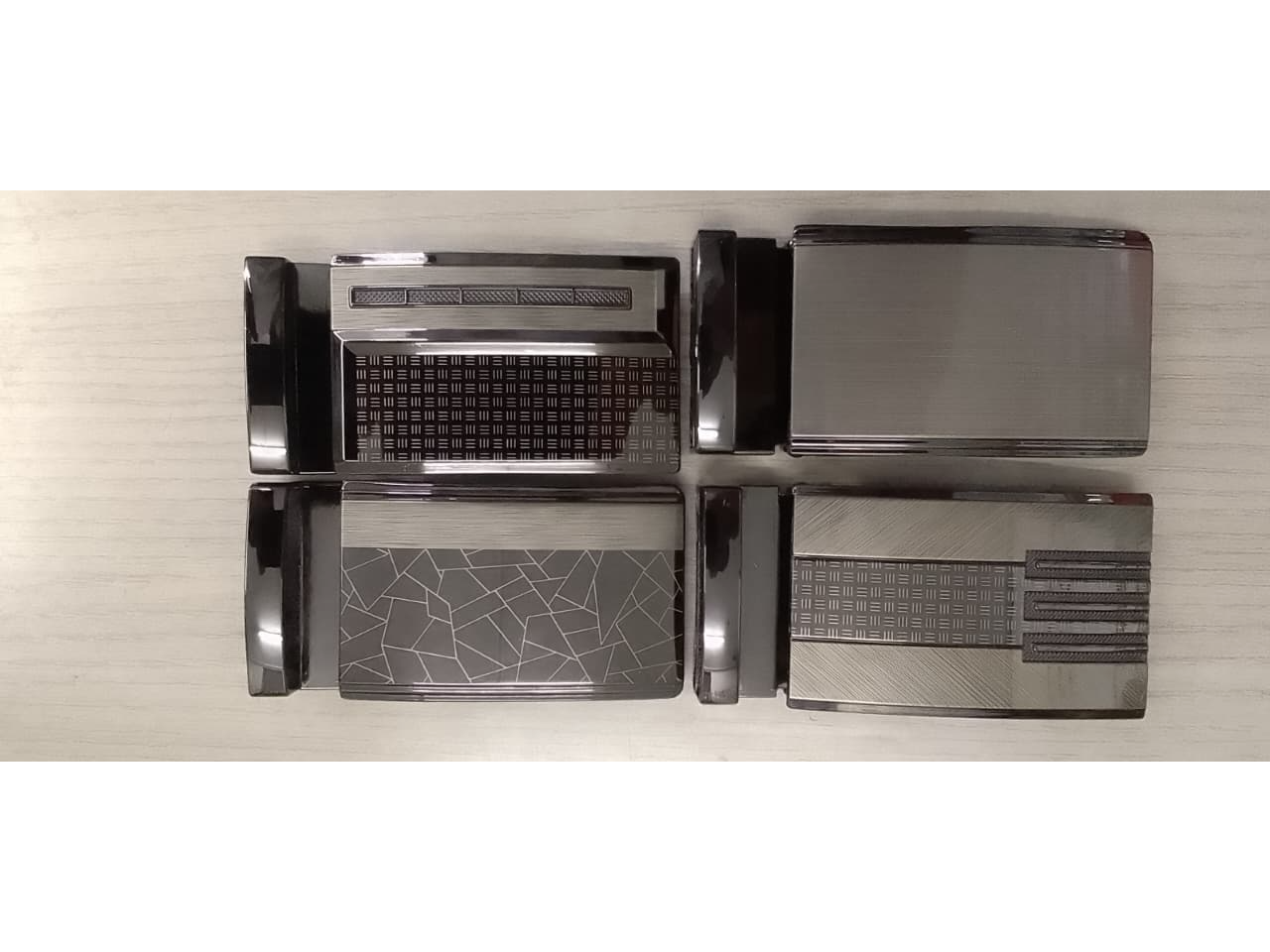 #5 Chapa plateada liso 4 cm