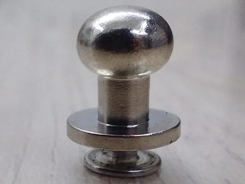 #6 Tetón Con Tornillo 9x10