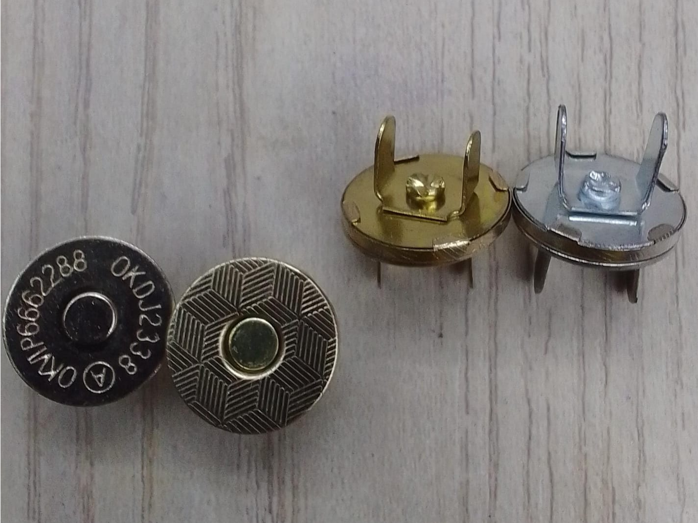 #4 Botón Imán plano #14