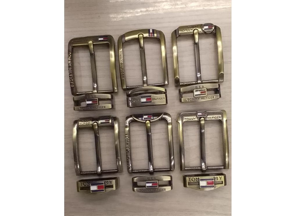 #5 Hebillas Tommy Oro Vejecido 3.5cm