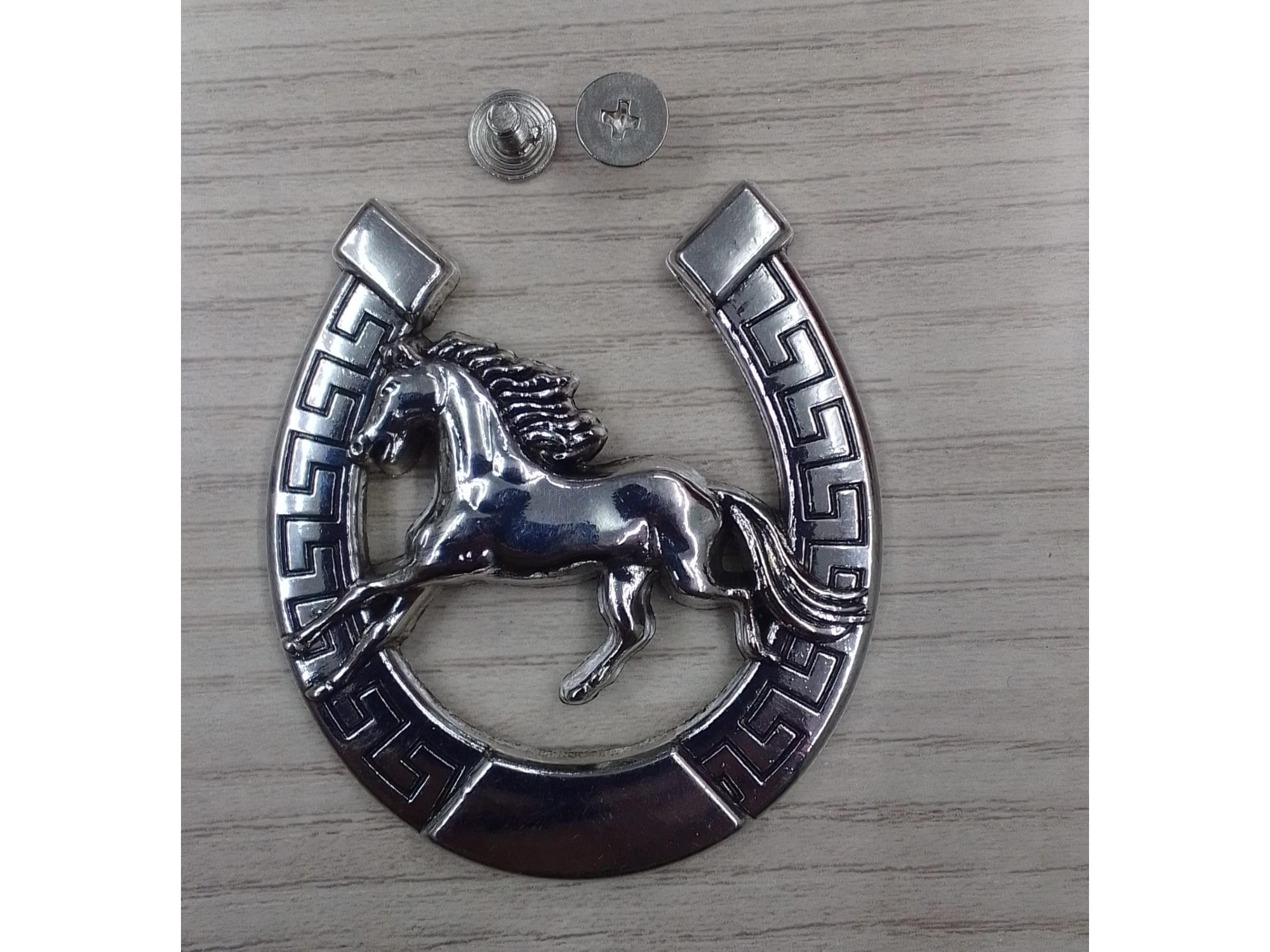 #12 Placas herraje caballo niquel 4.2x5.1cm