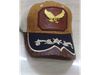 #2 Gorro Trucker Vaquero marron con chapa Aguila dorado