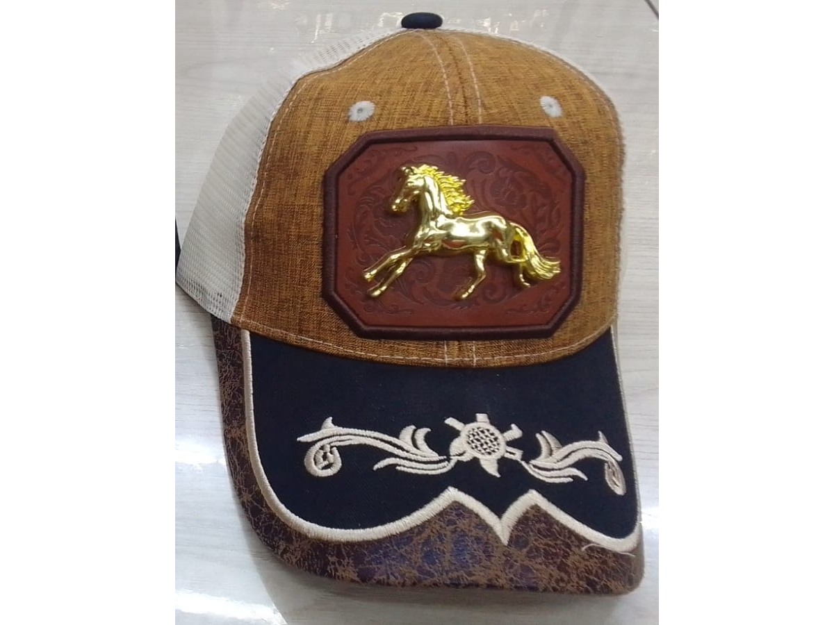 #5 Gorro Trucker Vaquero marron beige con chapa cabllo dorado