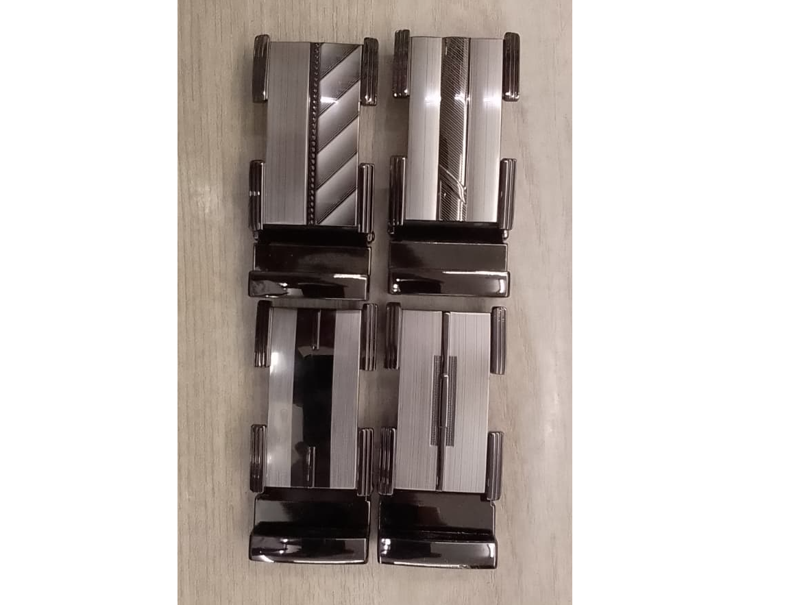 #8 Chapa Plateada Con Diseño 3.5 cm