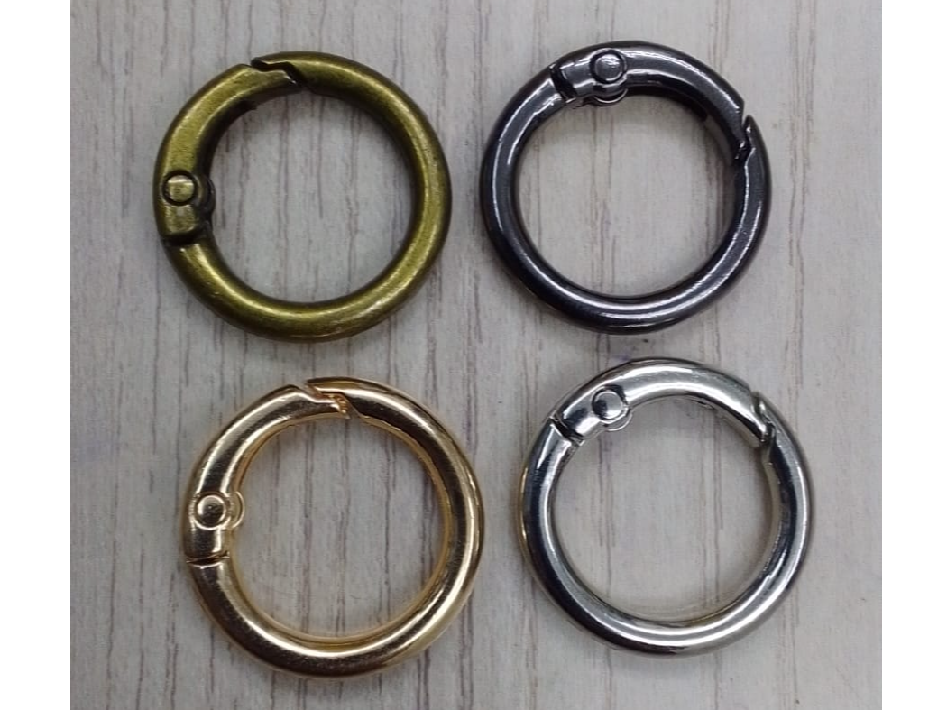 #7 Argolla Con Abertura 1.5cm