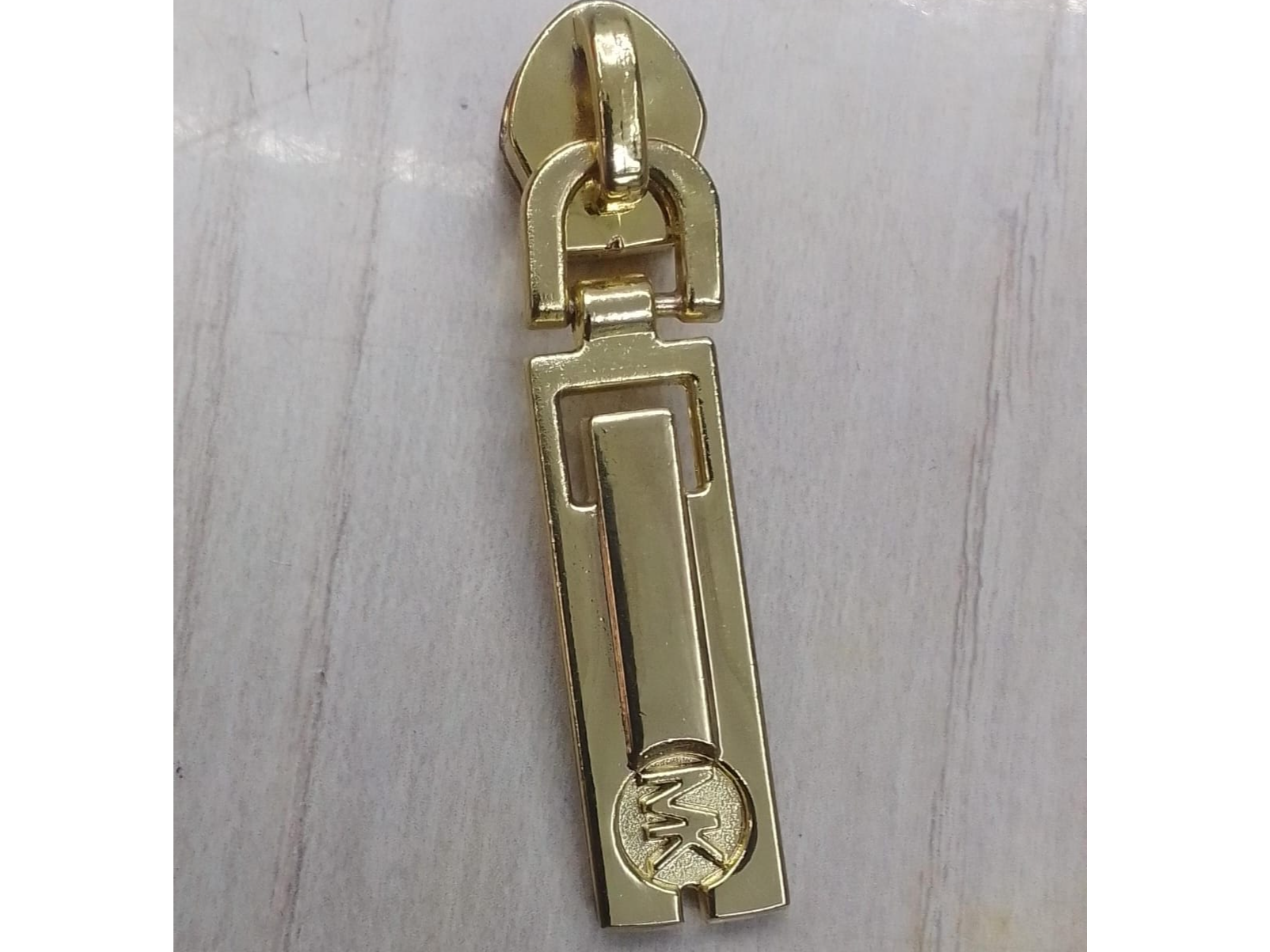 #24 Llaves De Cierre Para Plástico #5