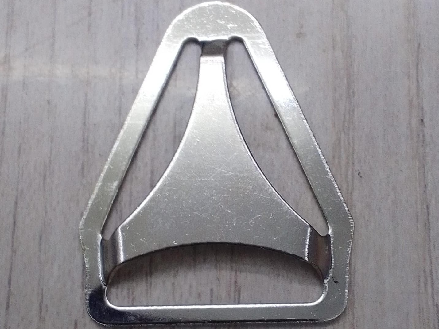 #8 Triángulo Para Suspensor 2cm