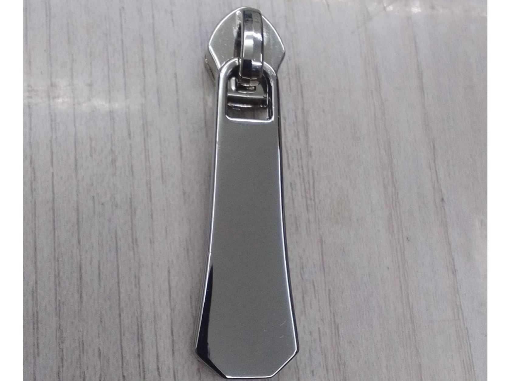 #9 Llaves de sierre para plástico #5