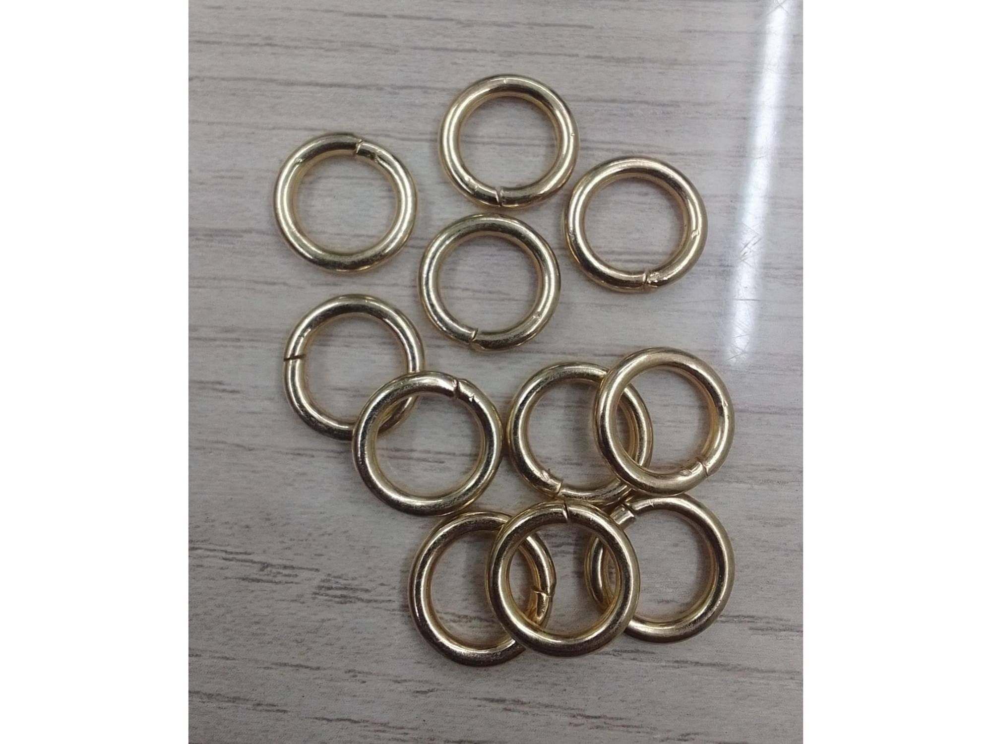 Argollas 0.9cm  x 100 unidades