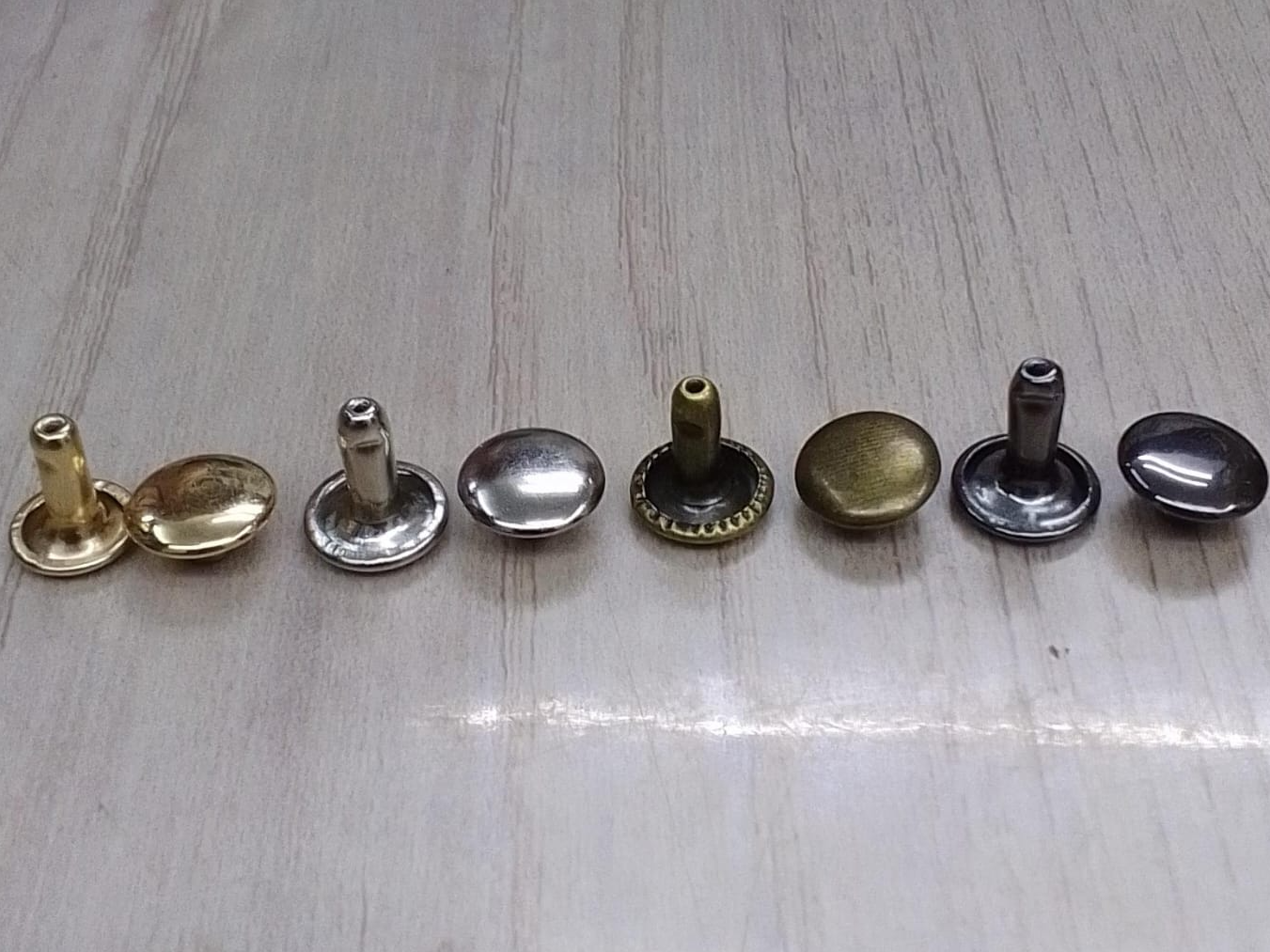 #5 Remache Doble Cara 9x9